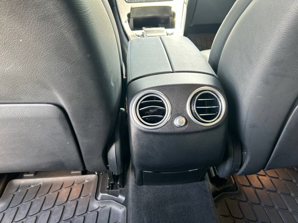Used 2022 Mercedes-Benz GLC 300 4MATIC image 29