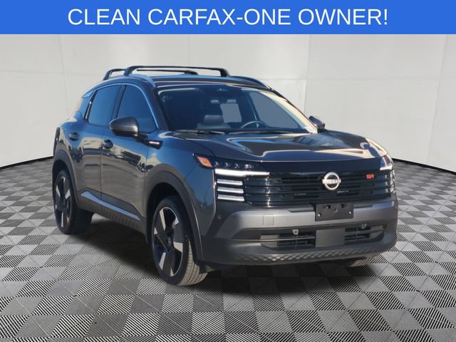Used 2025 Nissan Kicks SR FWD image 2