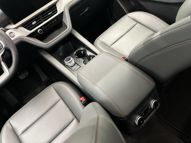 New 2026 Ford Explorer Active w/ Active Comfort Package AWD/4WD image 26