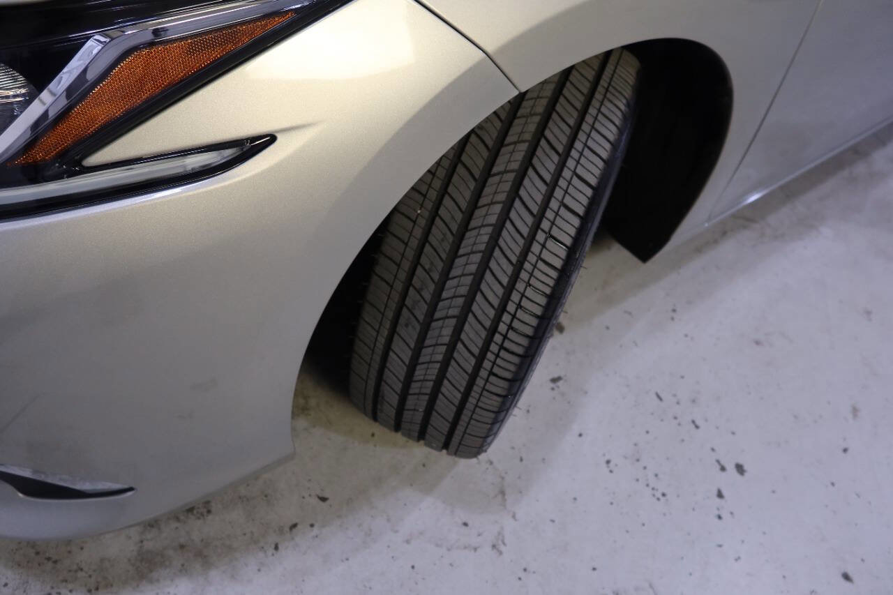 Used 2025 Lexus ES 350 w/ Premium Package image 11