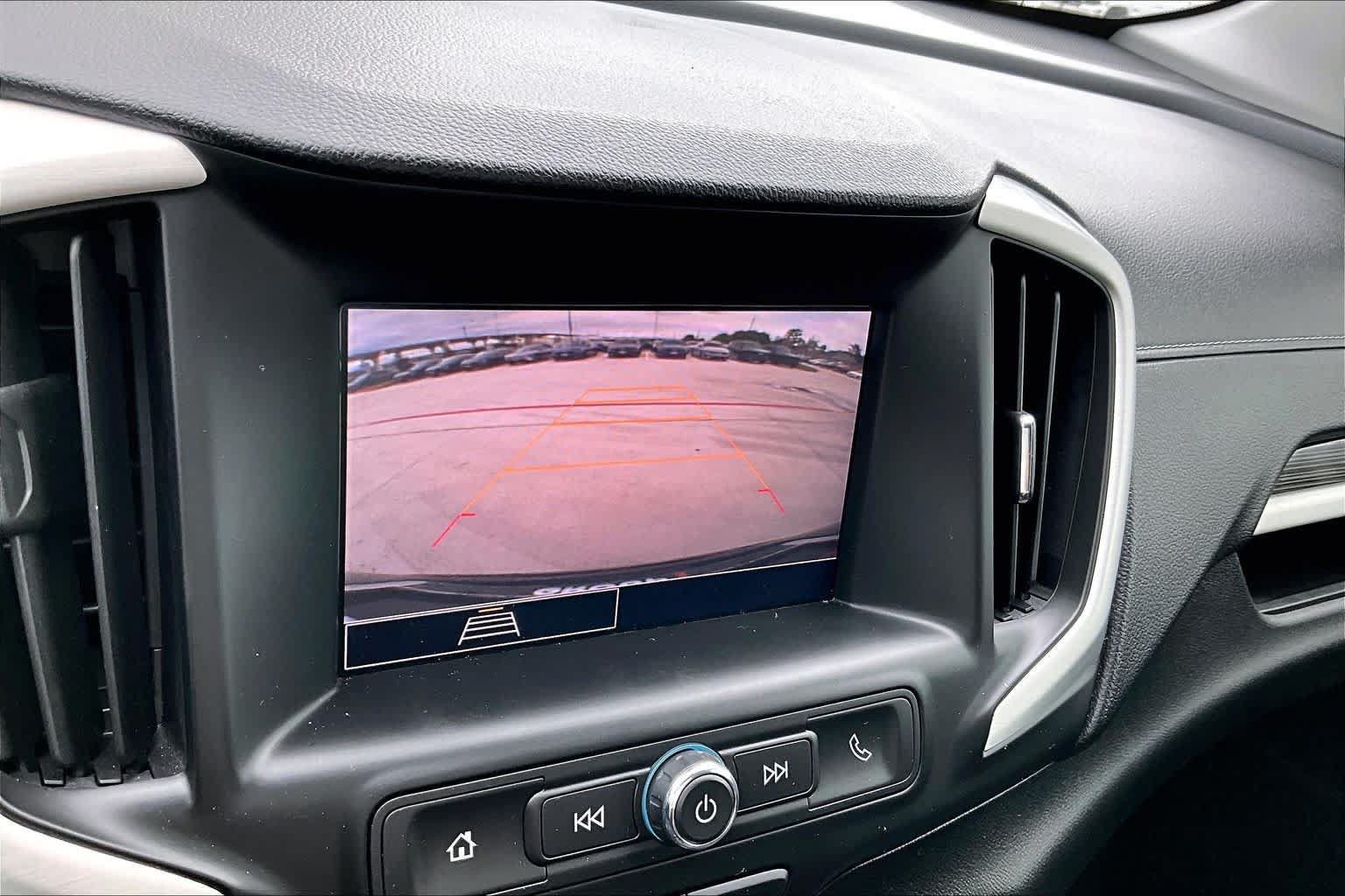 Used 2024 GMC Terrain SLE w/ Driver Convenience Package FWD image 49