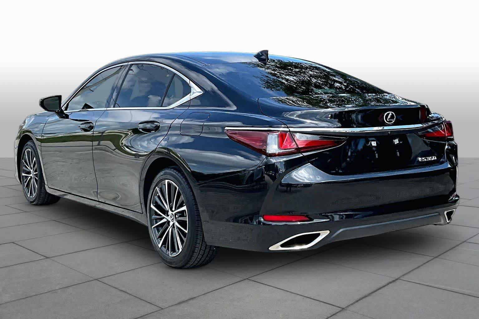 Used 2025 Lexus ES 350 w/ Premium Package FWD image 12