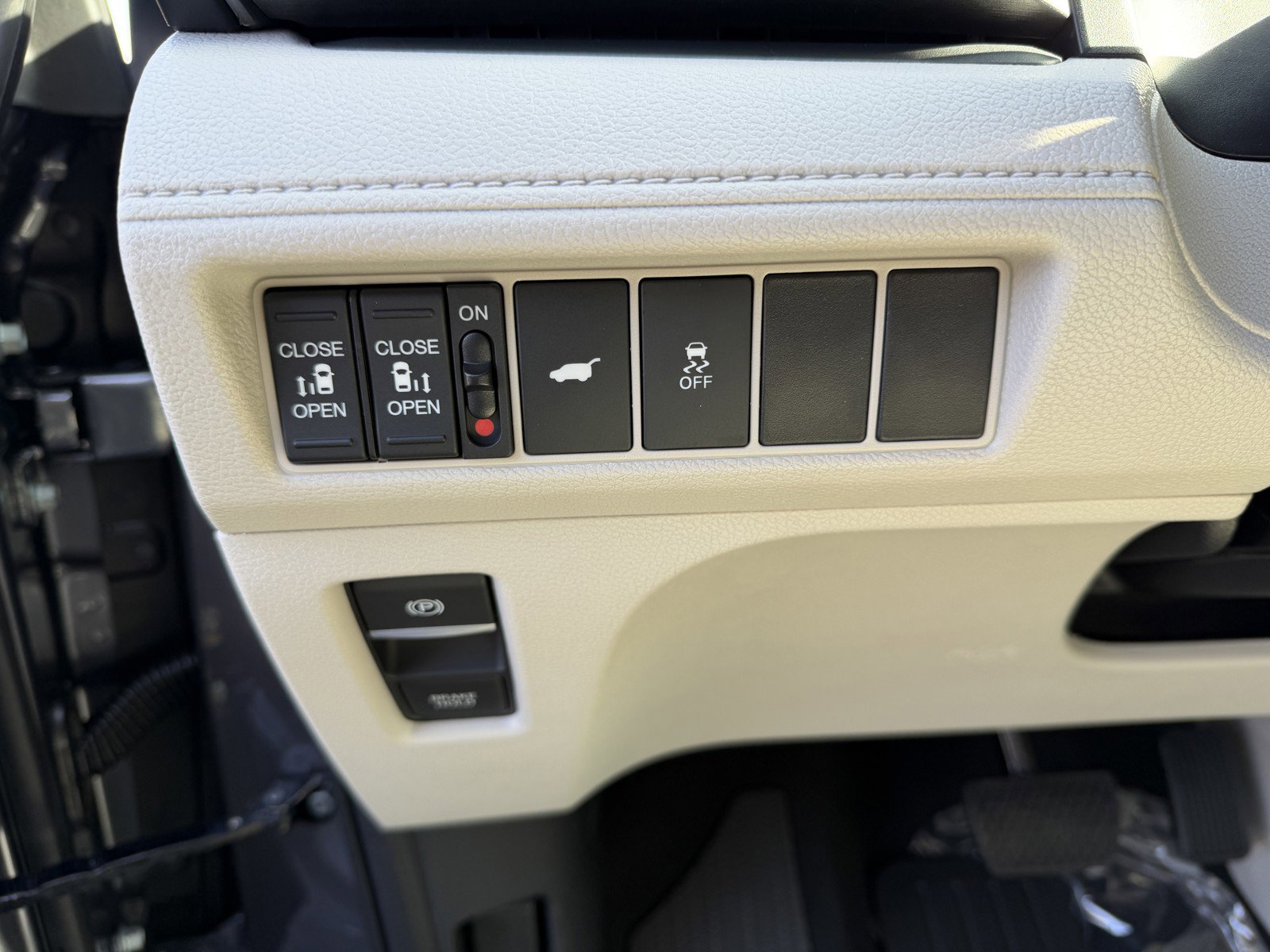 New 2026 Honda Odyssey EX-L image 32