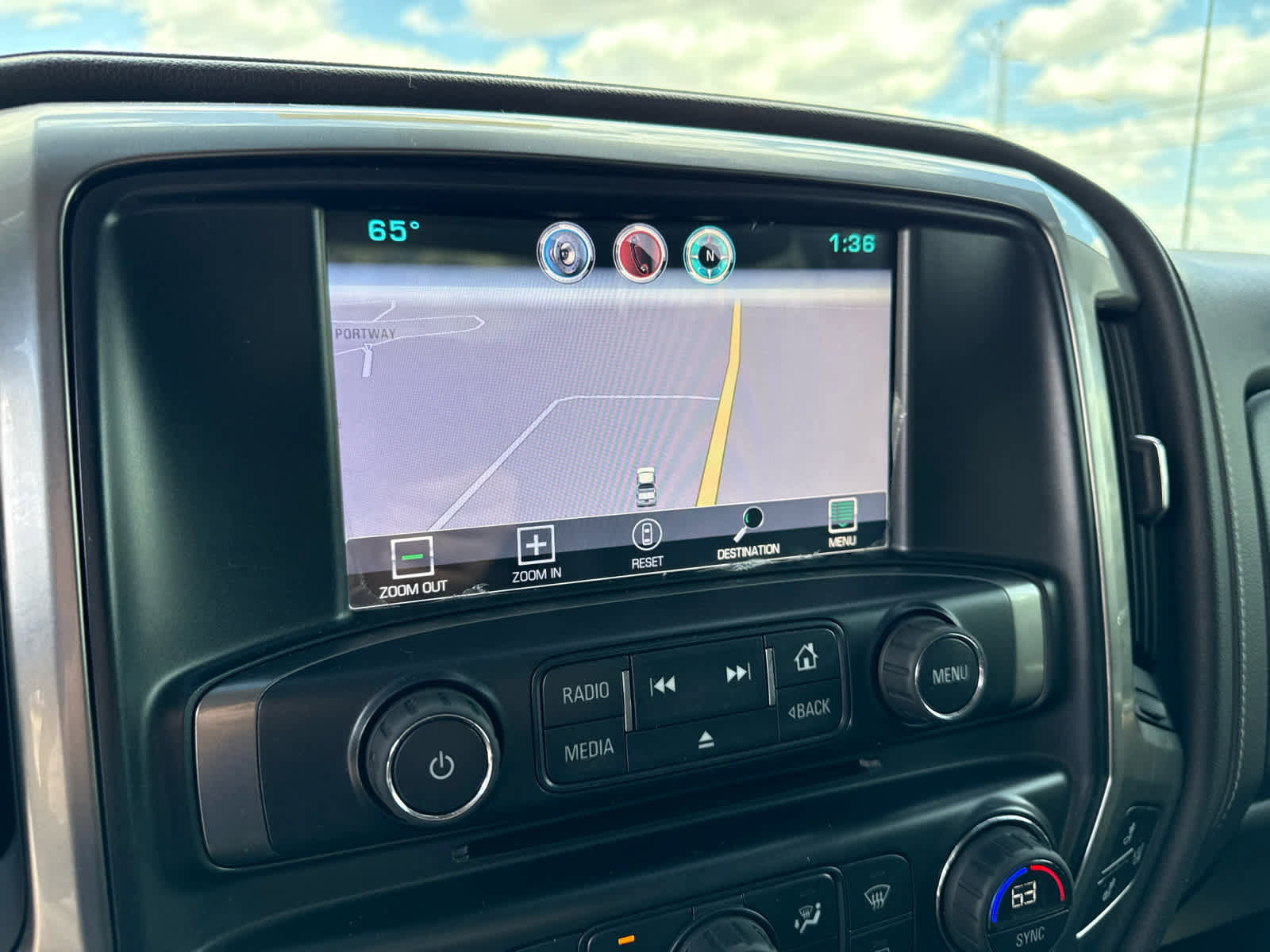 Certified 2015 Chevrolet Silverado 2500 LTZ w/ Duramax Plus Package AWD/4WD image 19