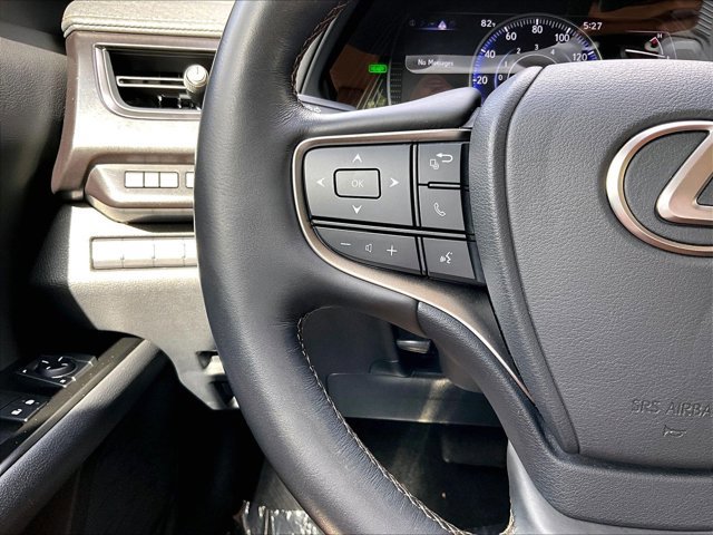 Used 2020 Lexus UX 250h w/ Premium Package AWD/4WD image 20