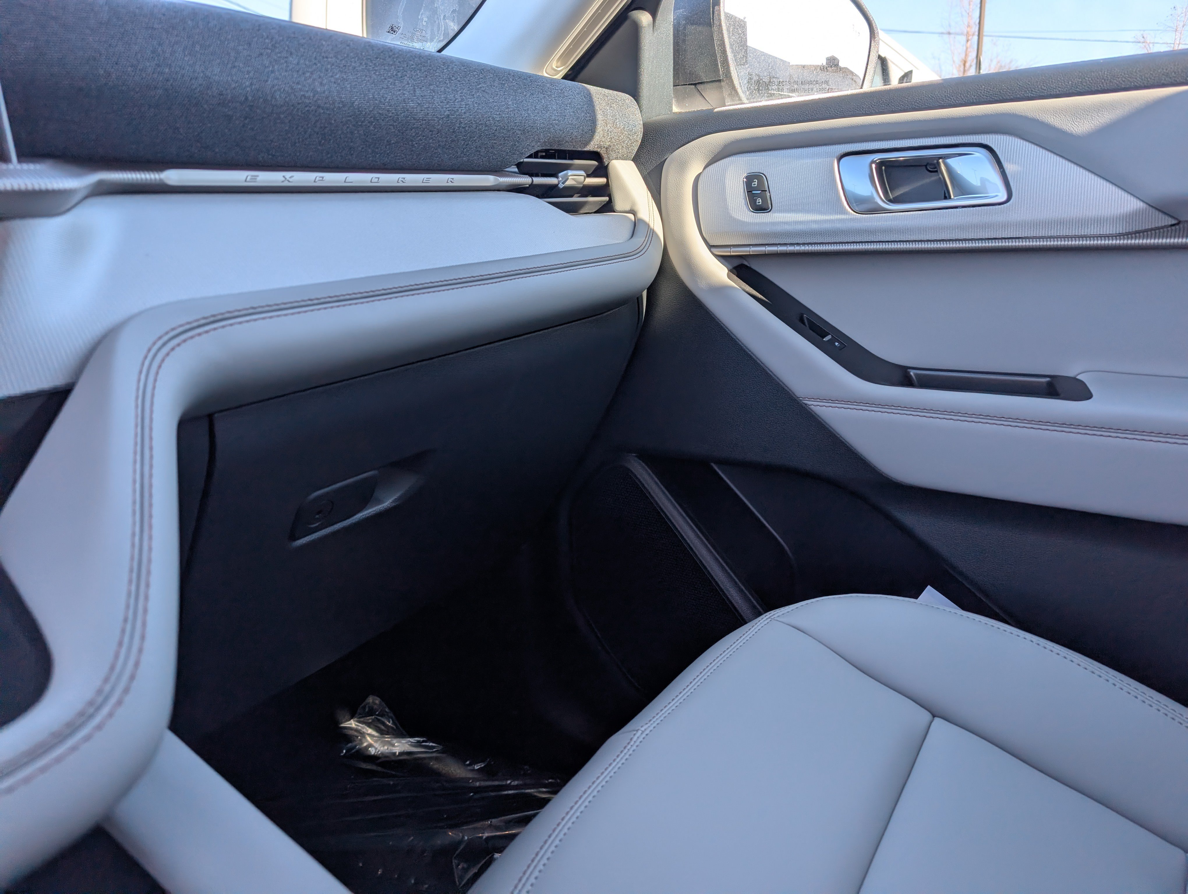 New 2026 Ford Explorer Active w/ Active Comfort Package AWD/4WD image 32