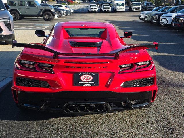 Used 2026 Chevrolet Corvette Z06 w/ Z07 Performance Package RWD image 13
