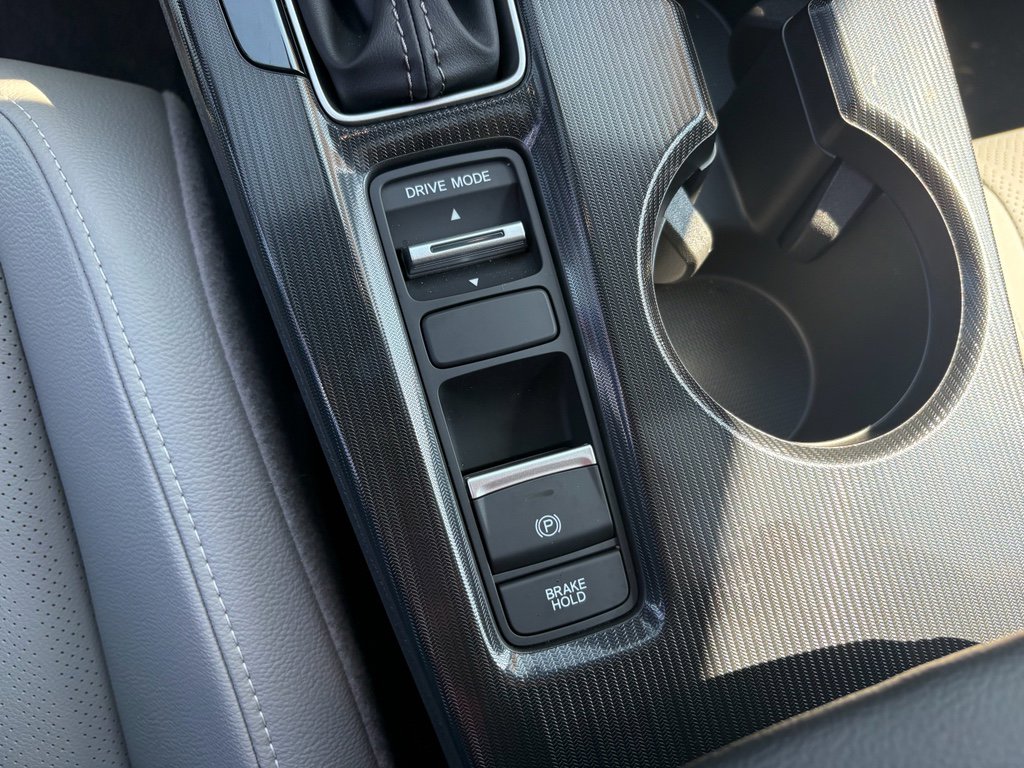 Certified 2025 Honda Civic Sport Touring image 24