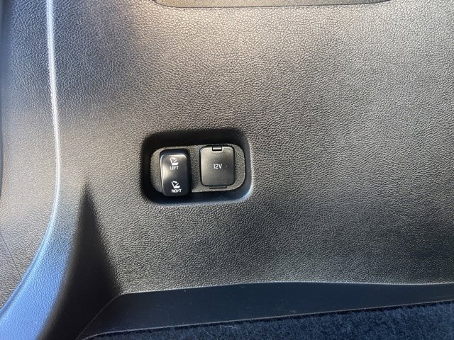 Used 2024 Ford Edge SEL w/ Convenience Package image 17