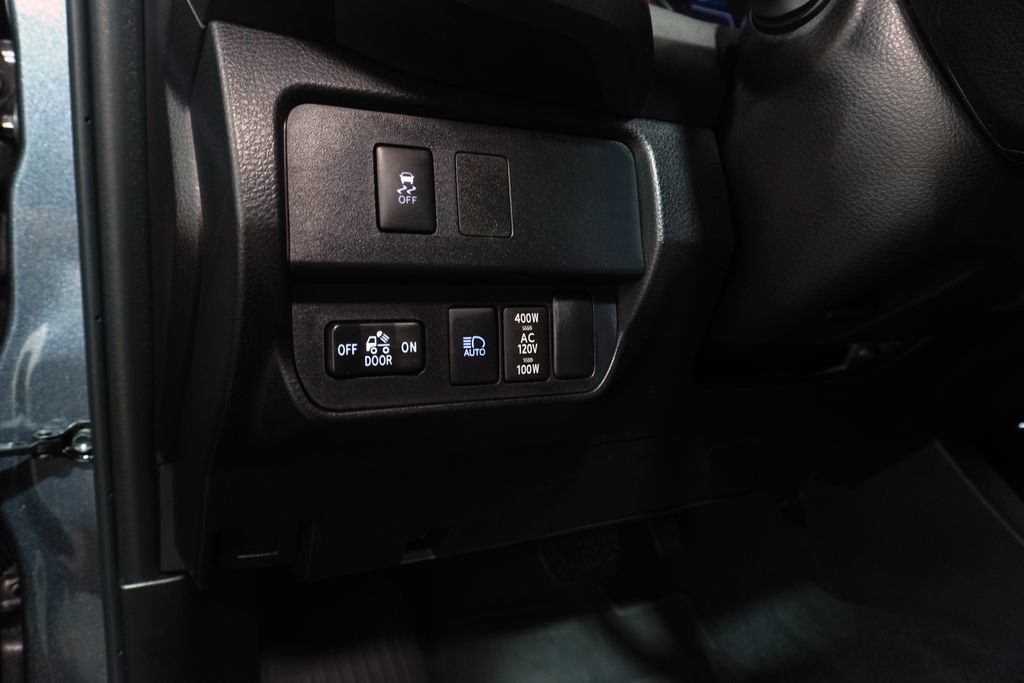 Used 2023 Toyota Tacoma TRD Sport w/ Technology Package AWD/4WD image 22