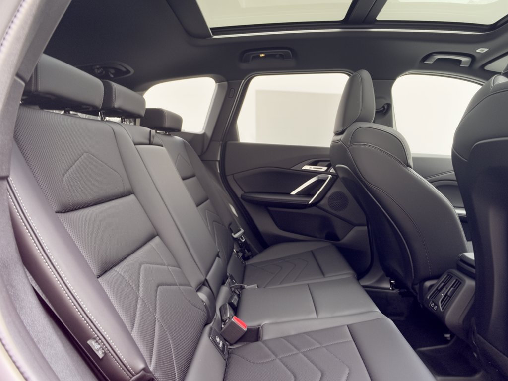 New 2027 BMW X1 xDrive28i AWD/4WD image 29