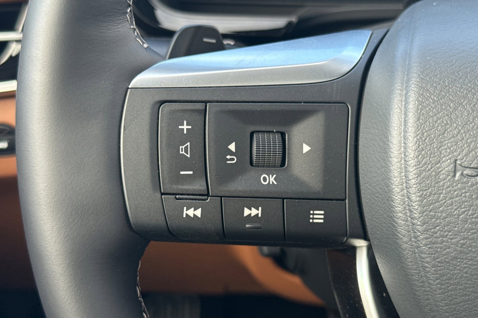 New 2026 INFINITI QX60 Autograph w/ Autograph Tech Package image 25