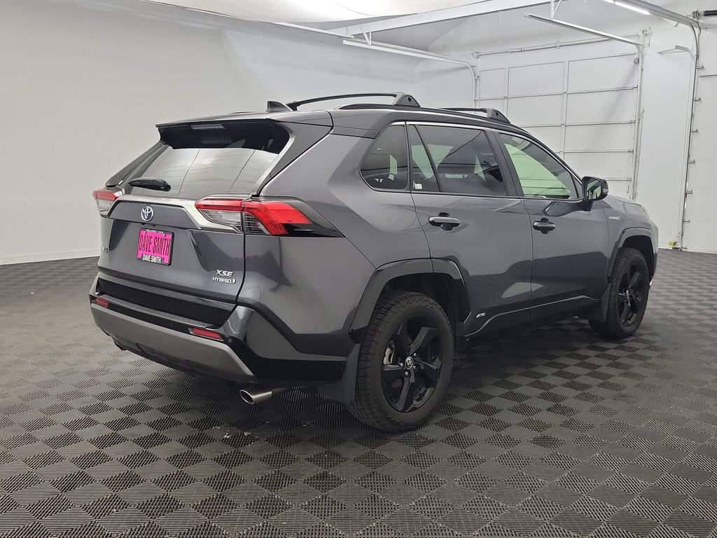 Used 2020 Toyota RAV4 XSE image 7