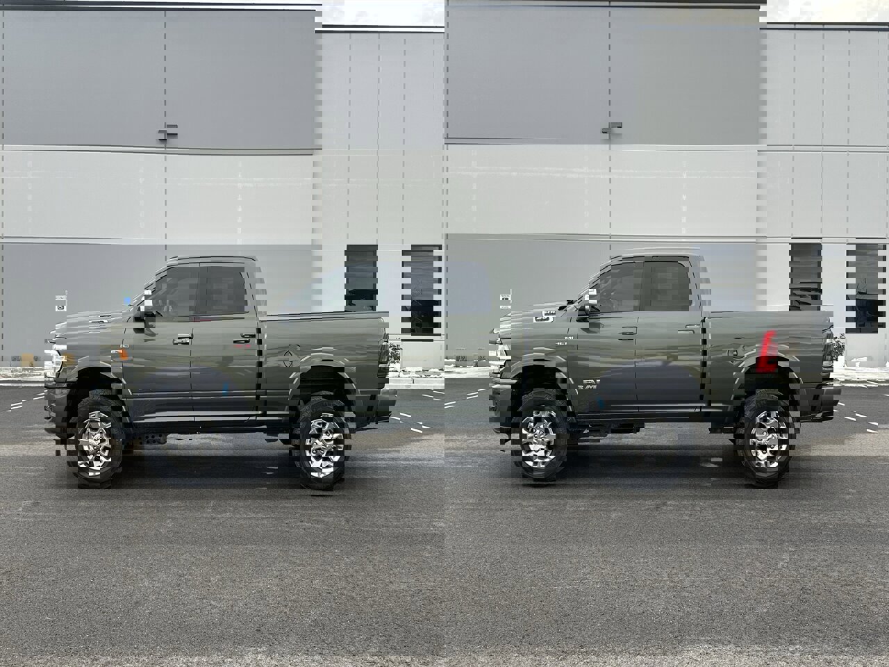 Used 2022 RAM 2500 Laramie image 34