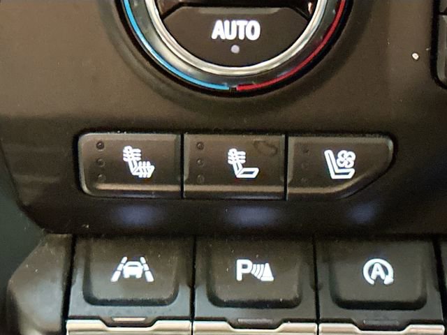 Used 2020 Chevrolet Silverado 1500 LTZ w/ LTZ Premium Package image 22