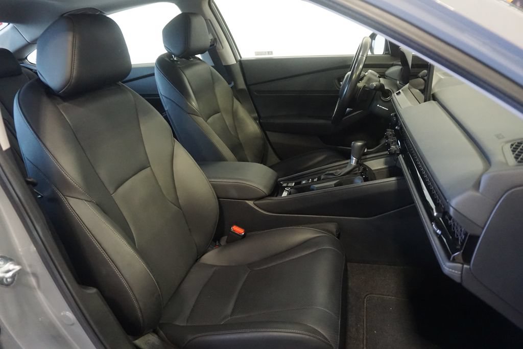 Used 2024 Honda Accord Touring image 25
