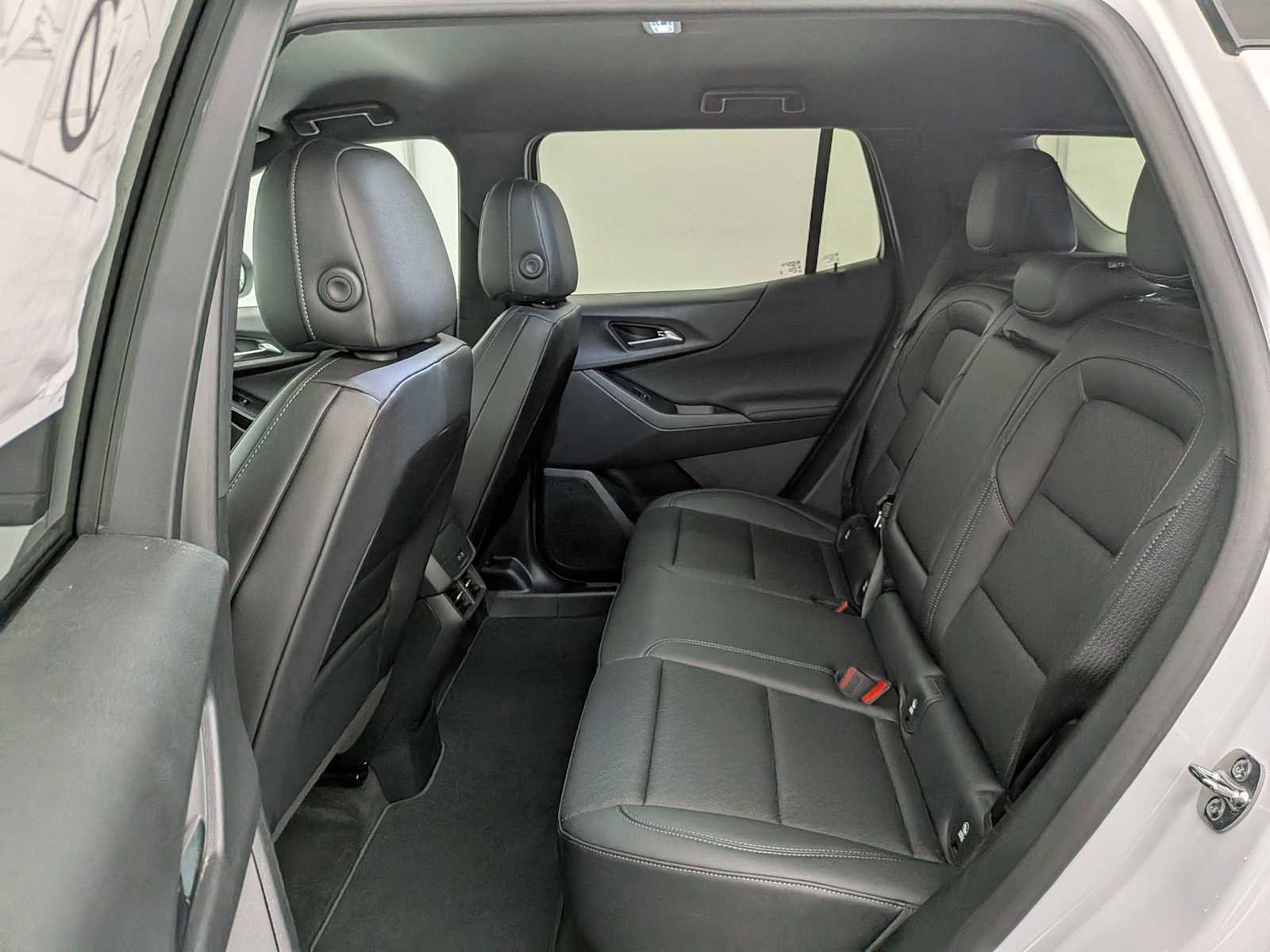 New 2026 Chevrolet Equinox LT w/ Convenience Package II image 19