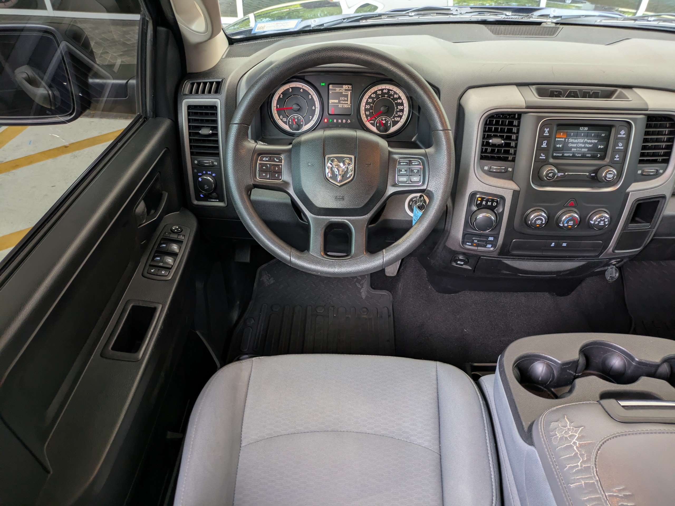 Used 2018 RAM 1500 Express w/ Express Value Package AWD/4WD image 16