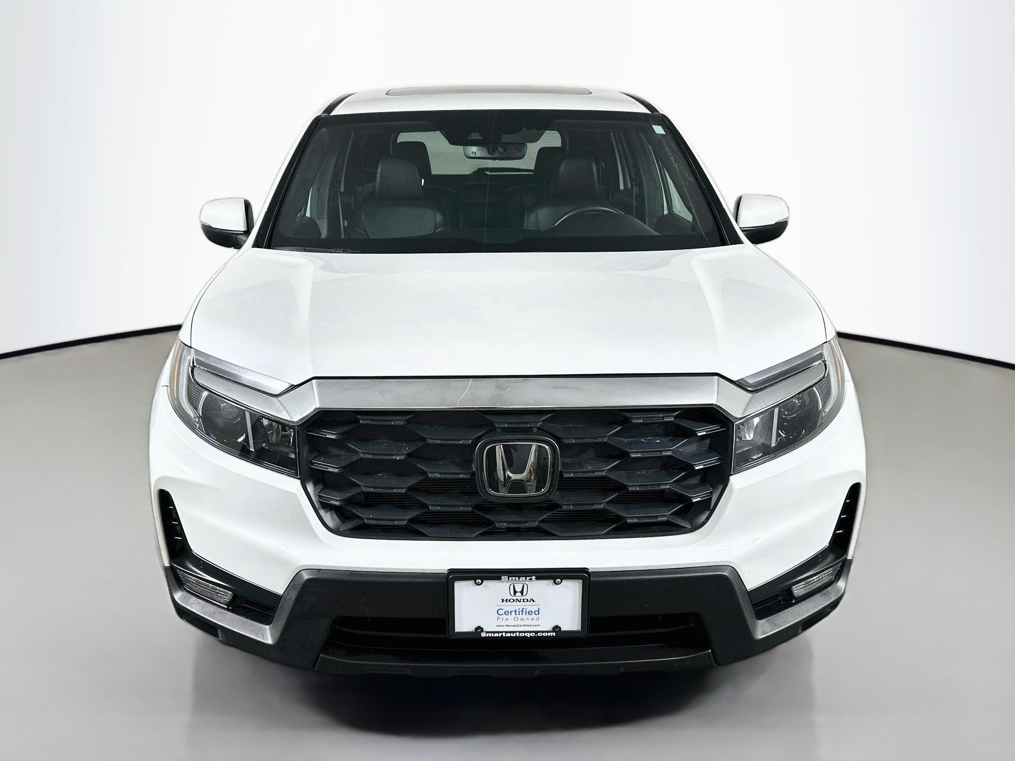 Used 2024 Honda Passport EX-L image 2