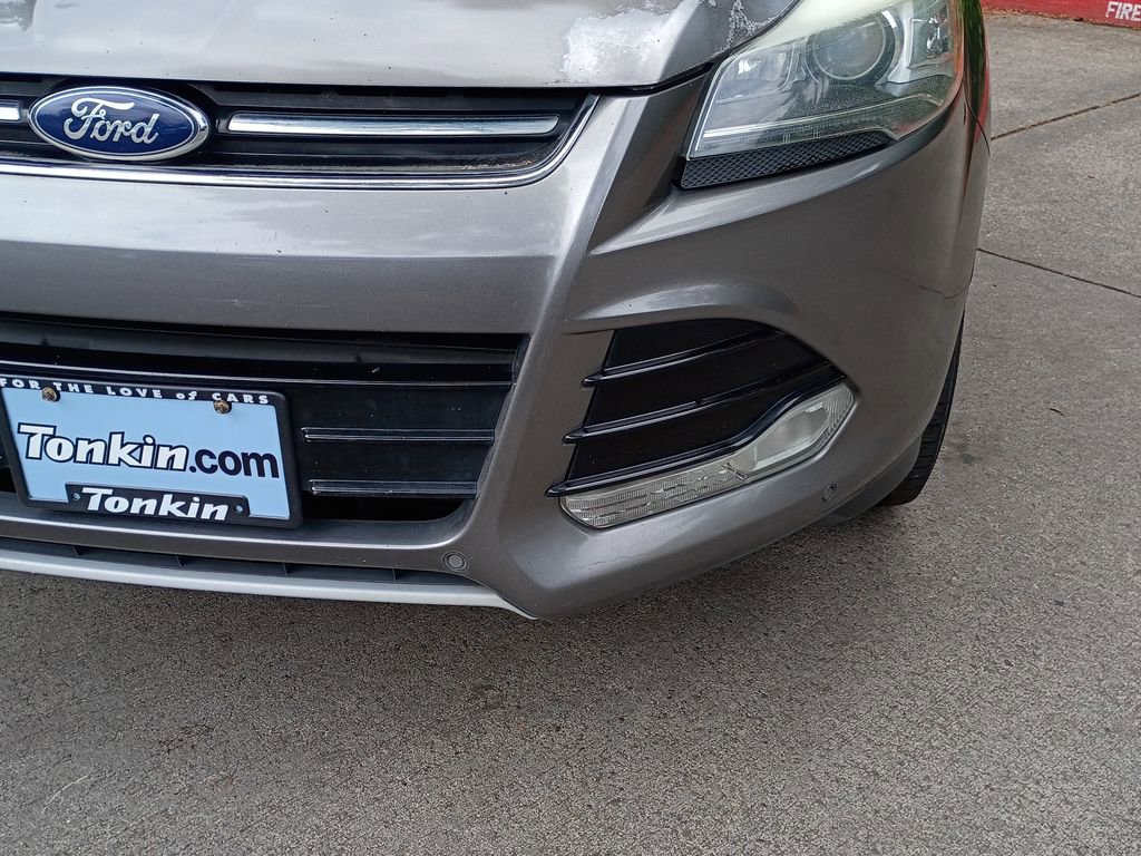 Used 2013 Ford Escape Titanium w/ Parking Technology Pkg FWD image 9