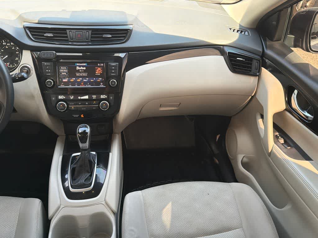 Used 2019 Nissan Rogue Sport SV AWD/4WD image 19