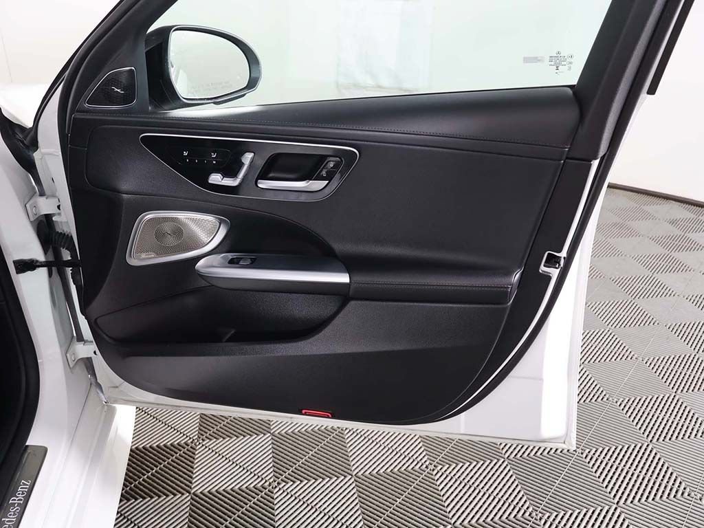 Used 2023 Mercedes-Benz C 300 4MATIC Sedan image 26