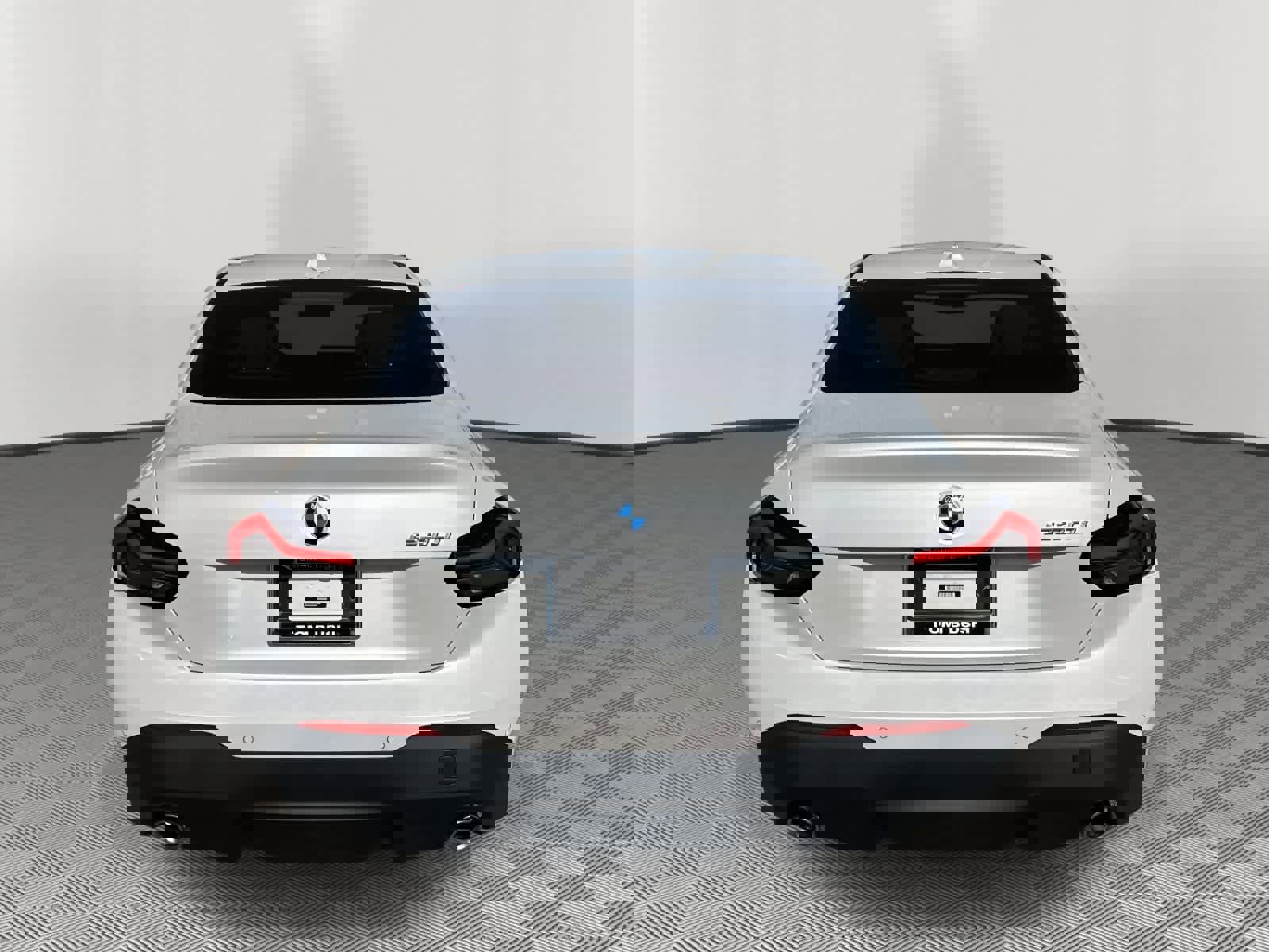 Used 2023 BMW 230i Coupe w/ Premium Package image 6