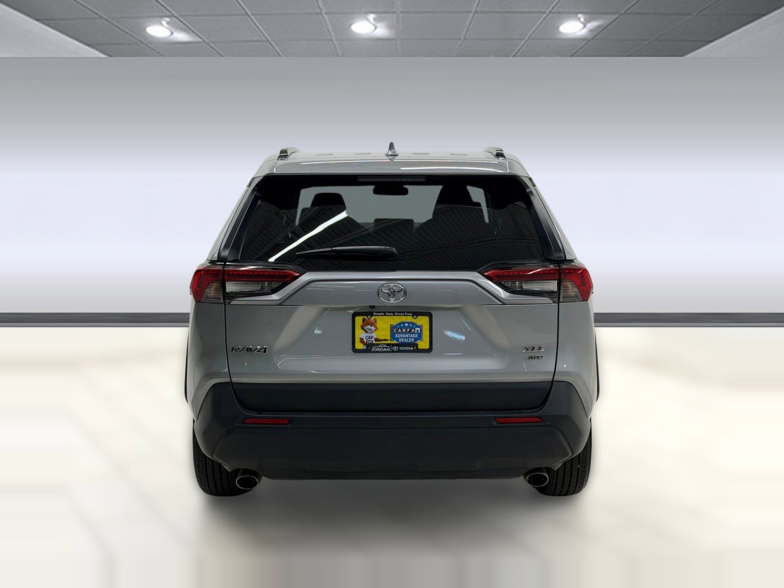 Used 2025 Toyota RAV4 XLE image 8