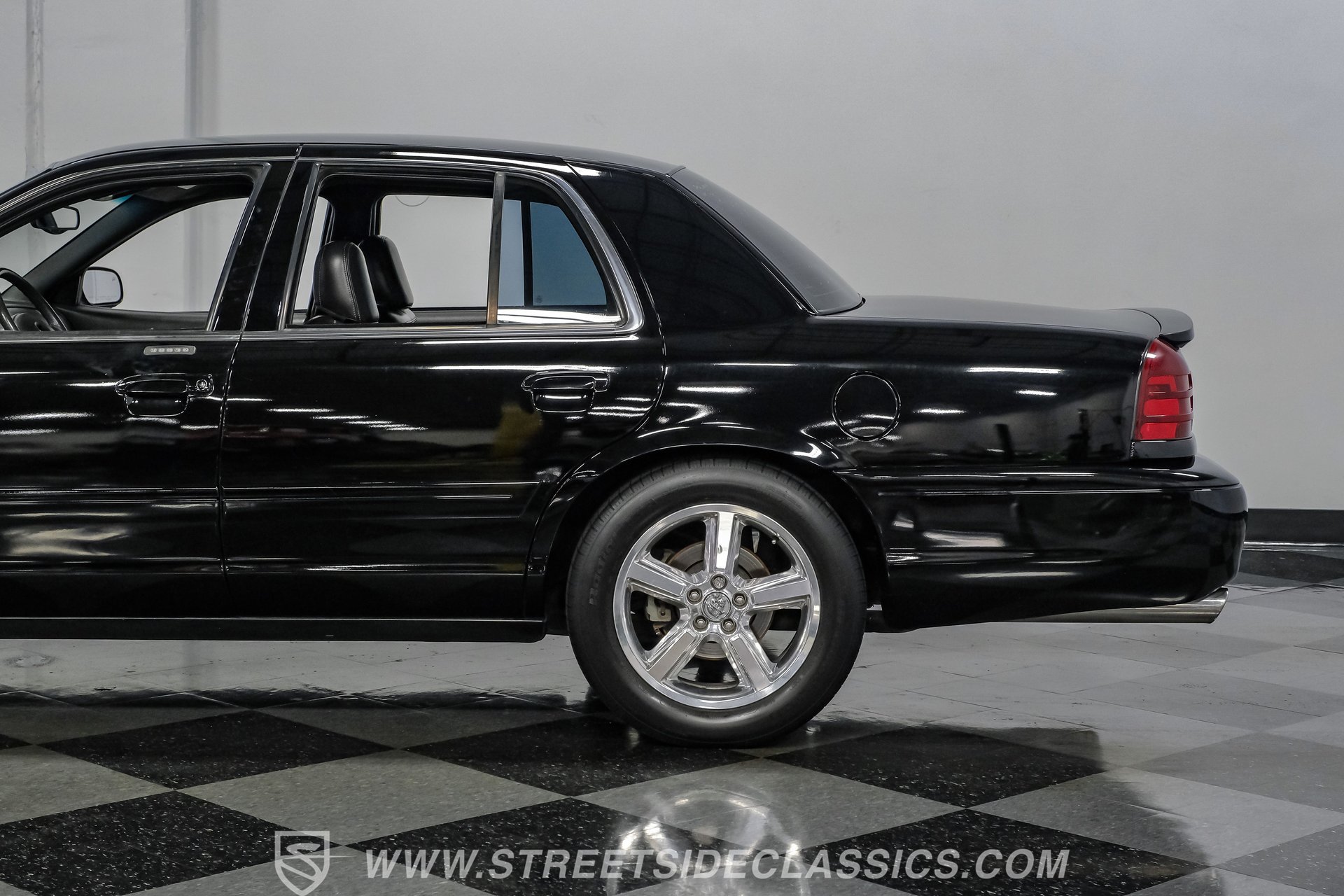 Used 2003 Mercury Marauder RWD image 24