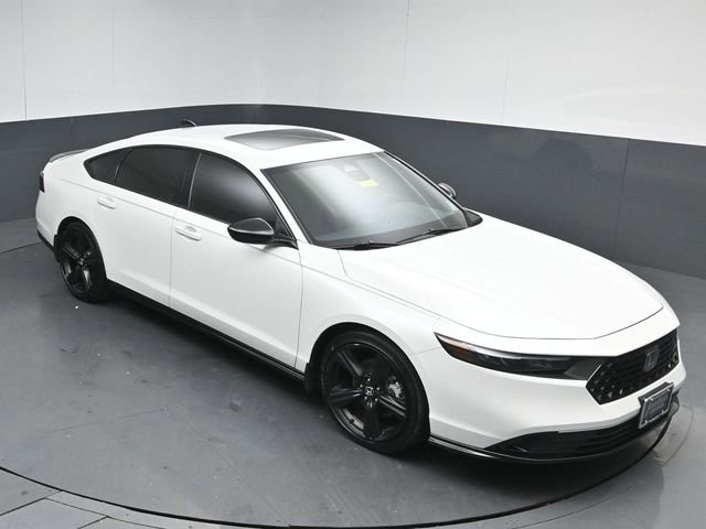Used 2025 Honda Accord Sport image 43