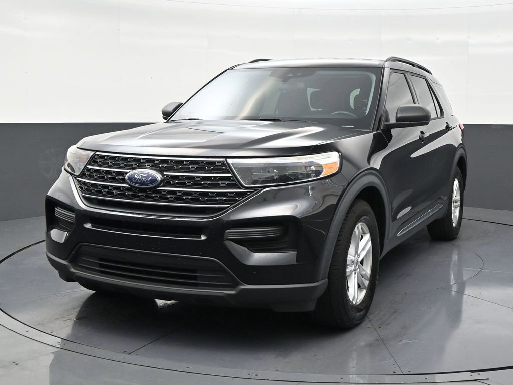 Used 2021 Ford Explorer XLT image 8