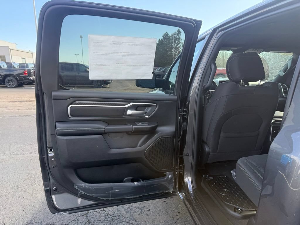 New 2026 RAM 1500 Big Horn AWD/4WD image 36