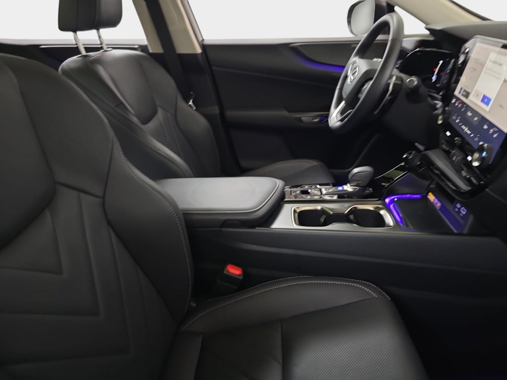 Used 2026 Lexus NX 450h+ AWD w/ Accessory Package (Z2) image 9