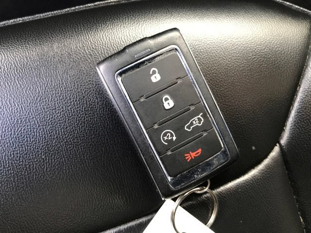 Used 2023 Jeep Grand Cherokee Limited AWD/4WD image 25