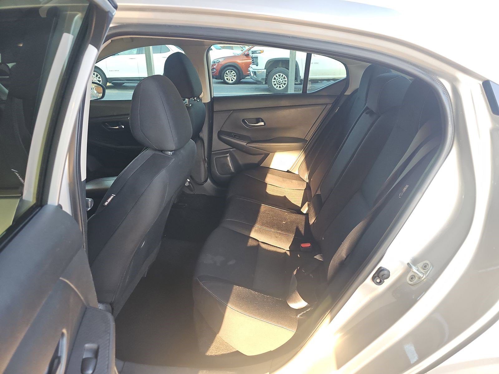 Used 2020 Nissan Sentra SV image 14