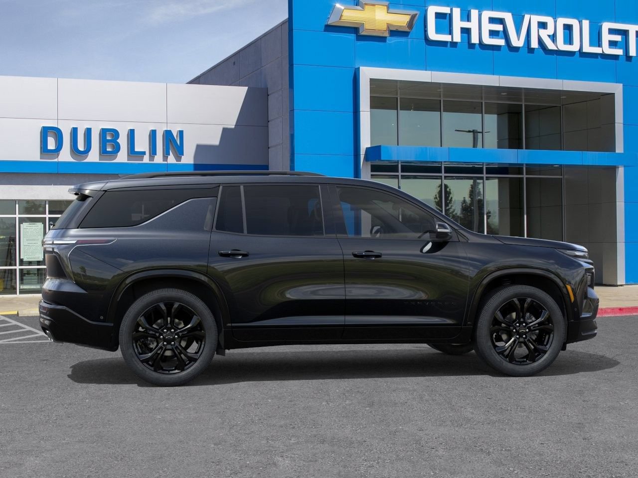 New 2027 Chevrolet Traverse RS w/ LPO, Floor Liner Package AWD/4WD image 6