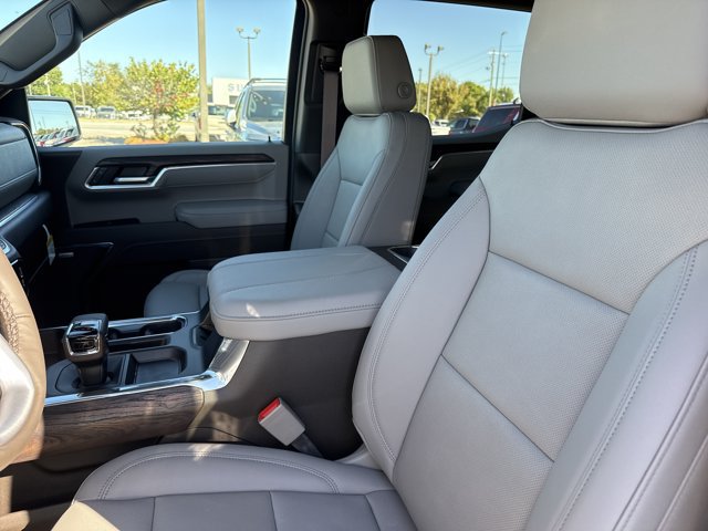 New 2026 GMC Sierra 1500 SLT w/ SLT Convenience Package AWD/4WD image 5