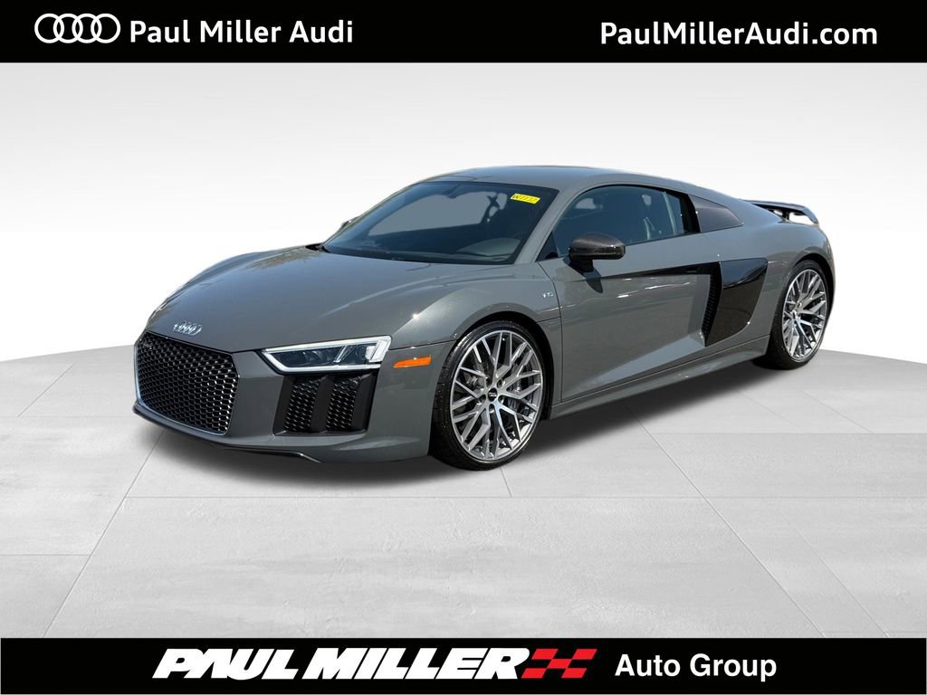 Used 2017 Audi R8 V10 plus AWD/4WD image 1
