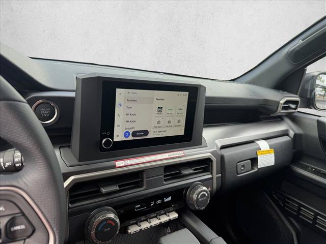 New 2026 Toyota 4Runner SR5 AWD/4WD image 13