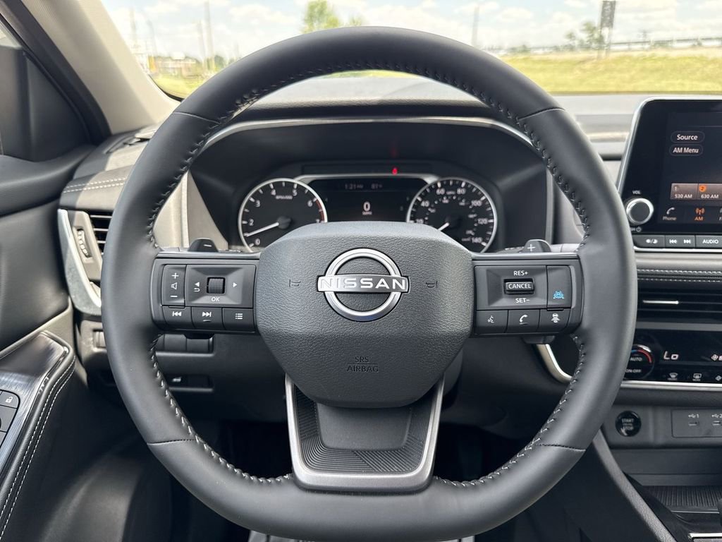 Used 2026 Nissan Rogue SV AWD/4WD image 24
