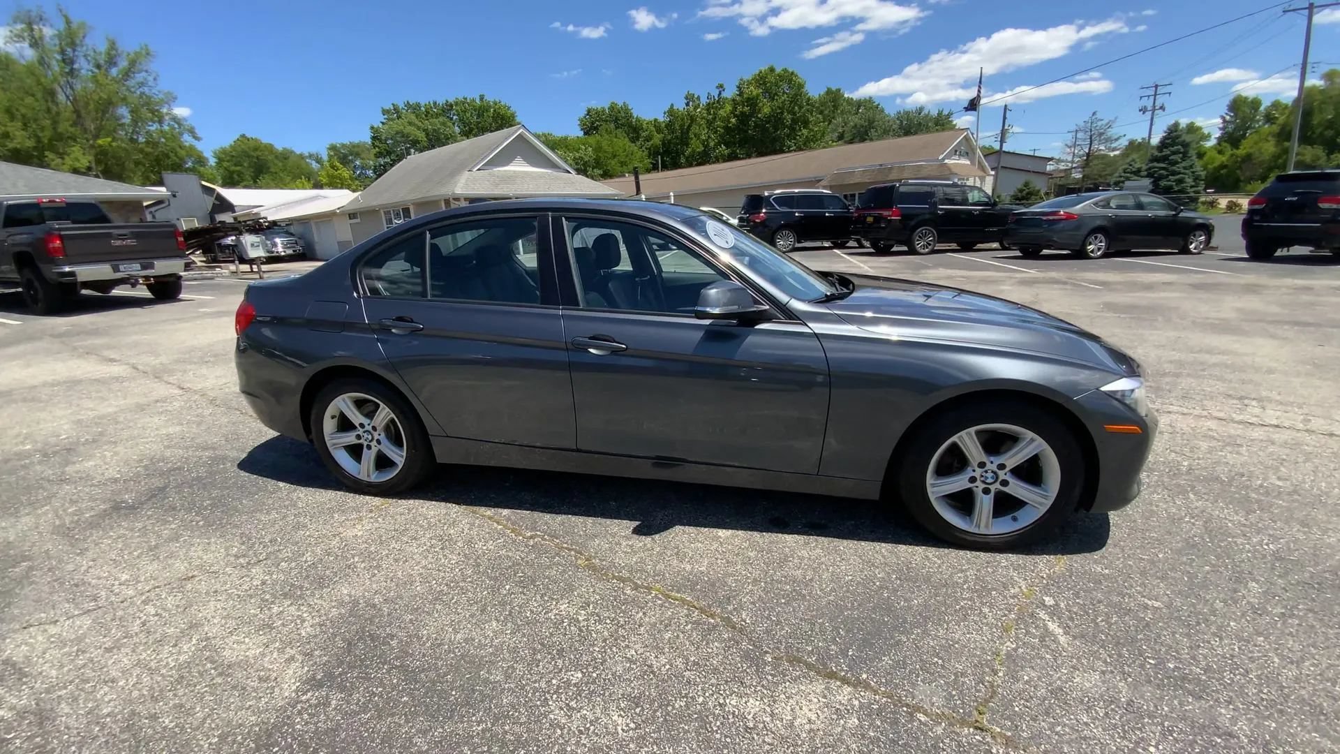 Used 2014 BMW 328i xDrive Sedan AWD/4WD image 9