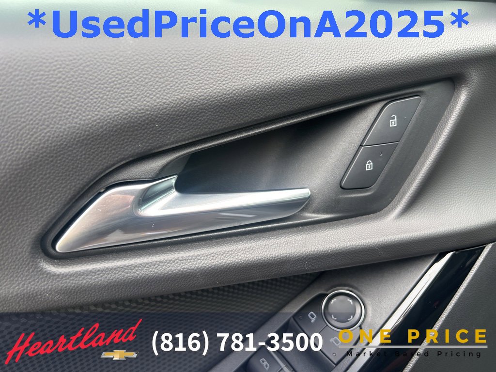 Used 2025 Chevrolet Equinox RS image 19