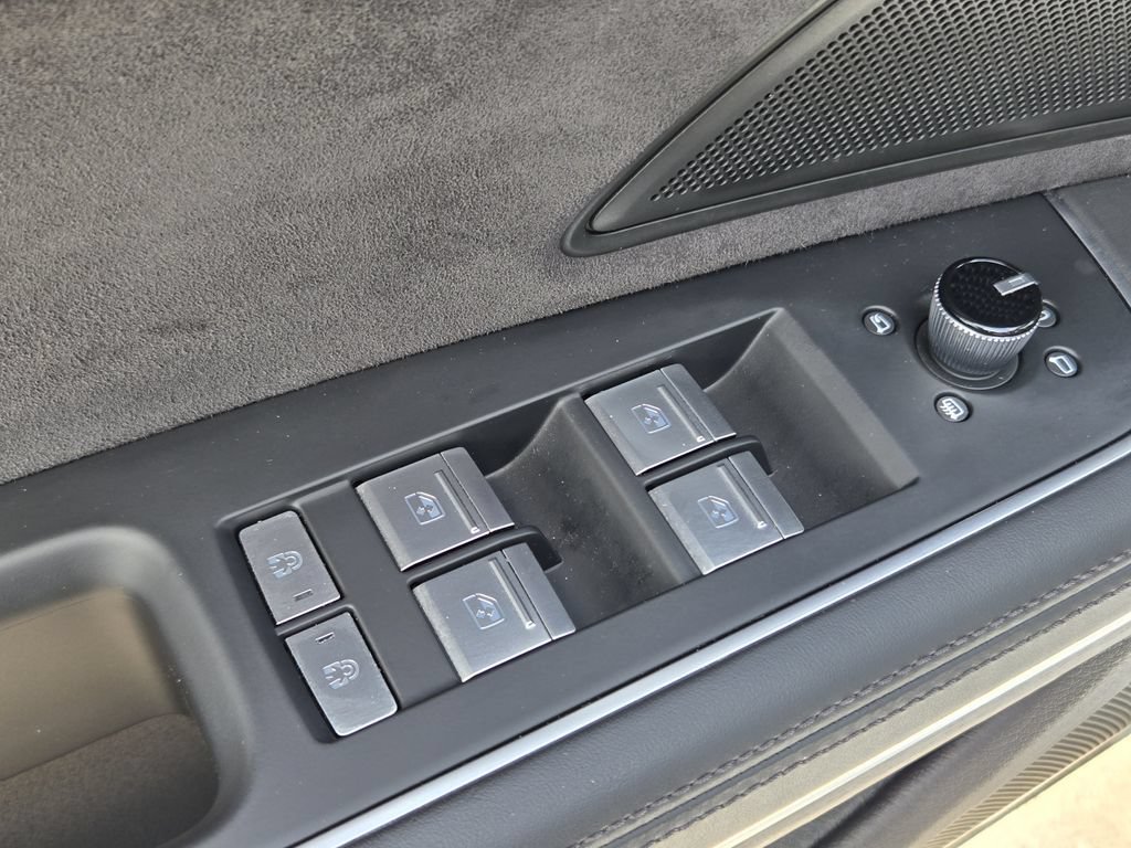 Used 2019 Audi A8 L 3.0T w/ Luxury Package AWD/4WD image 31