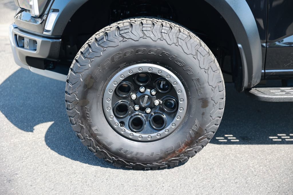 Used 2025 Ford F150 Raptor image 13