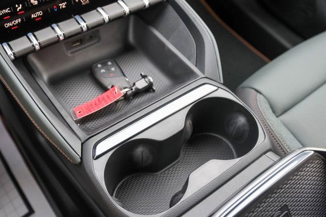 New 2026 GMC Terrain AT4 w/ Convenience Package III image 18