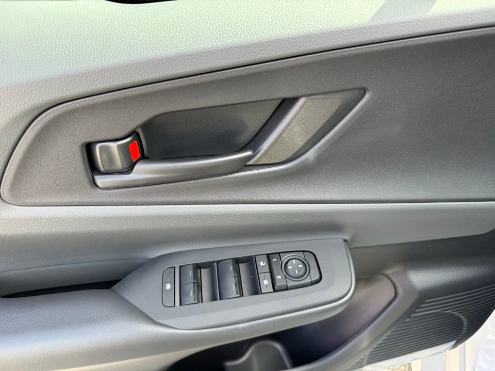 New 2024 Toyota Prius LE image 33