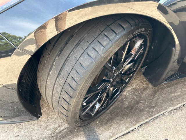 Used 2024 Chevrolet Corvette Stingray Preferred Conv w/ Z51 Performance Package RWD image 32