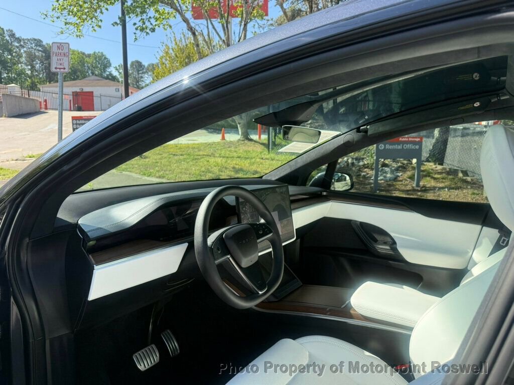 Used 2024 Tesla Model X AWD/4WD image 10