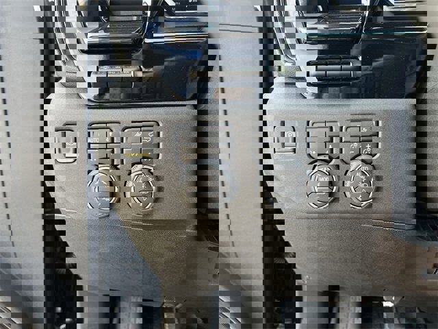 New 2025 Chevrolet Silverado 2500 ZR2 w/ Technology Package image 18