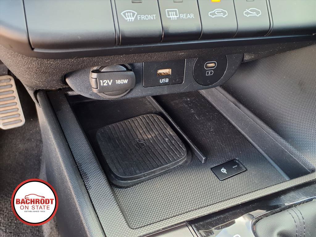 Used 2025 Hyundai Elantra Sport FWD image 22